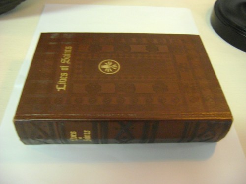 THE LIVES OF SAINTS: Selected & Illustrated 1954 John J Crawley Hardcover 527 Pg - Foto 8 di 10