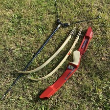 Vintage Hoyt Gold Medalist Recurve Bow and accessories