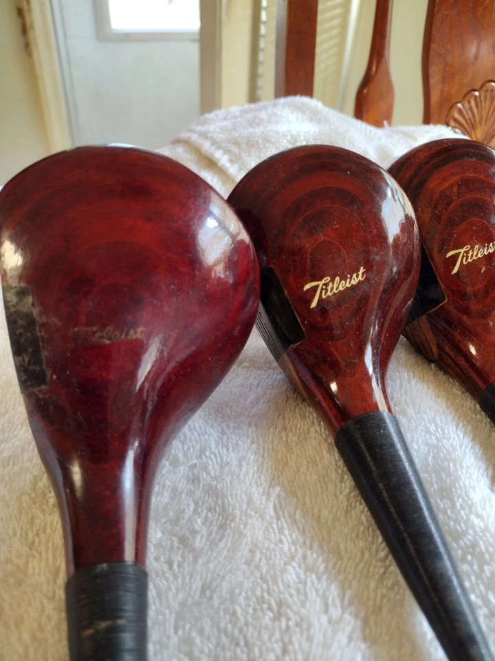 Titleist Laminated Woods,70 年代,发球杆,4,5,非常轻微的磨损,很好,需要握把 — 第 3/4 张图片