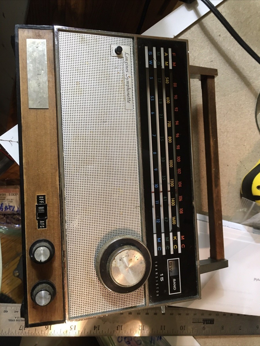 Vintage Radio Longines Symphonette World Traveller 4 Band Solid