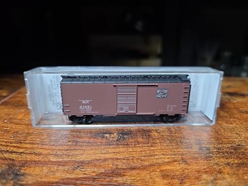 MTL Micro-Trains 02000816 Western Pacific WP 21091 40 pies vagón de carga de una sola puerta | Zustand: New