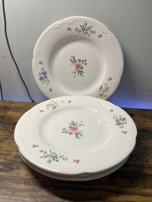 Pfaltzgraff Meadow Lane Filigree Salad Plates 8” (Qty 4) USA Floral