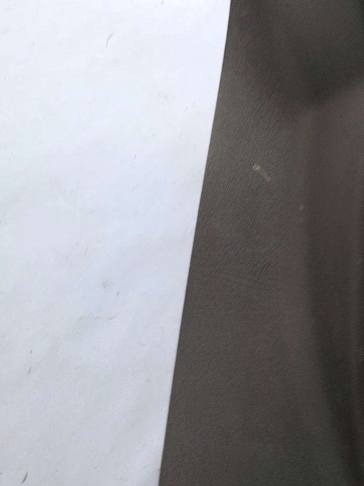 Express Van 2500 2008 2009 2010 conductor izquierdo un pilar moldura poste panel fabricante original Foto 2 de 4