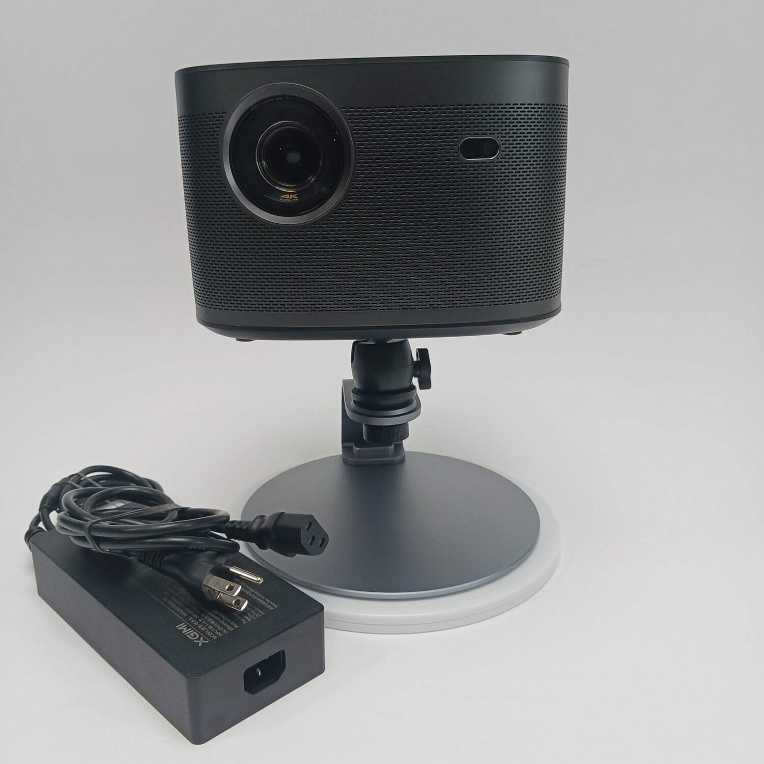 XGIMI Horizon Pro True 4K Projector with Harman/Kardon Audio