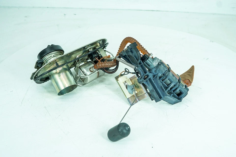 Harley Electra Glide Touring 07 Combustible Gasolina Gasolina Bomba Envío 62897 1399 Foto 3 de 4