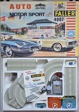 Faller AMS 4007 - Confezione base Solitude con 2 Mercedes 230 Coupe #DEZ4424