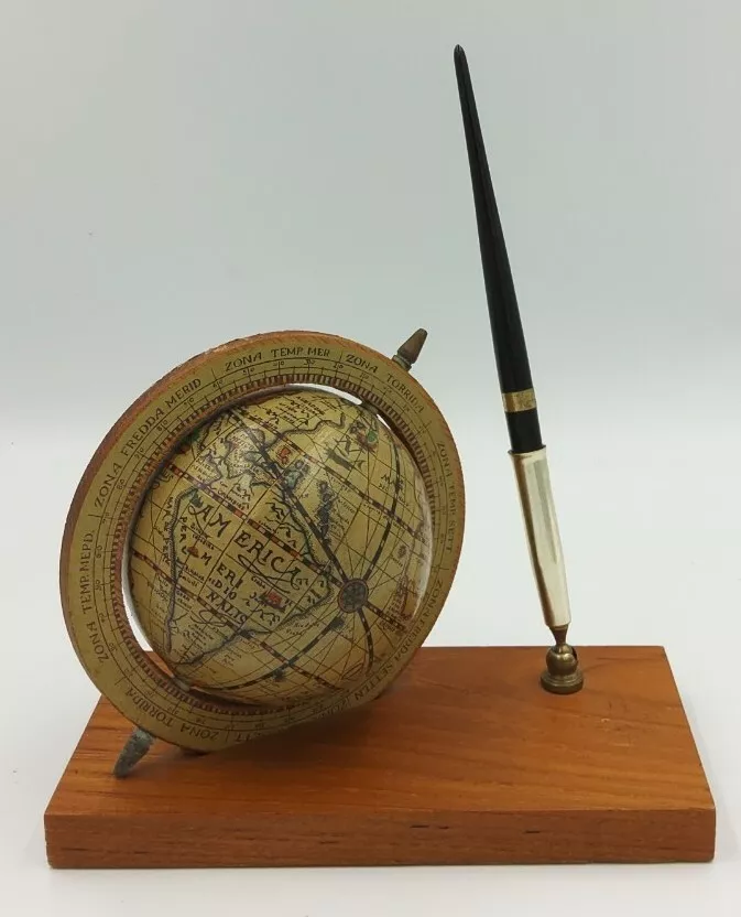 vintage pen holder