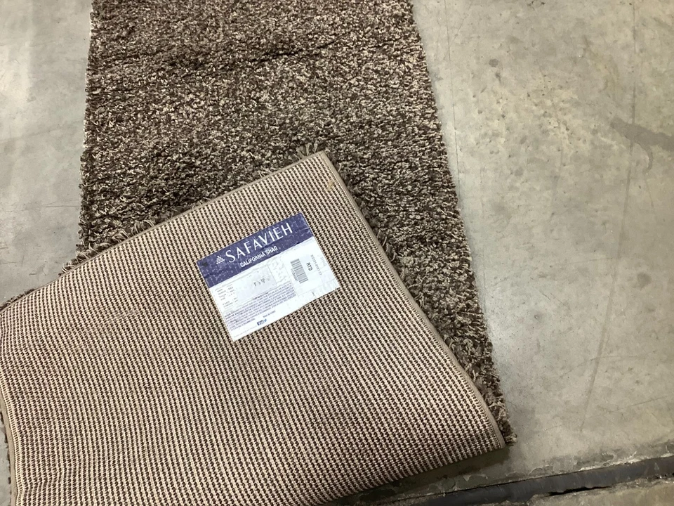 MUSHROOM 2'-3" x 9'-0" Flaw in Rug, Reduced Price 1172679674 SG151-8181-29 - Image 3 of 4