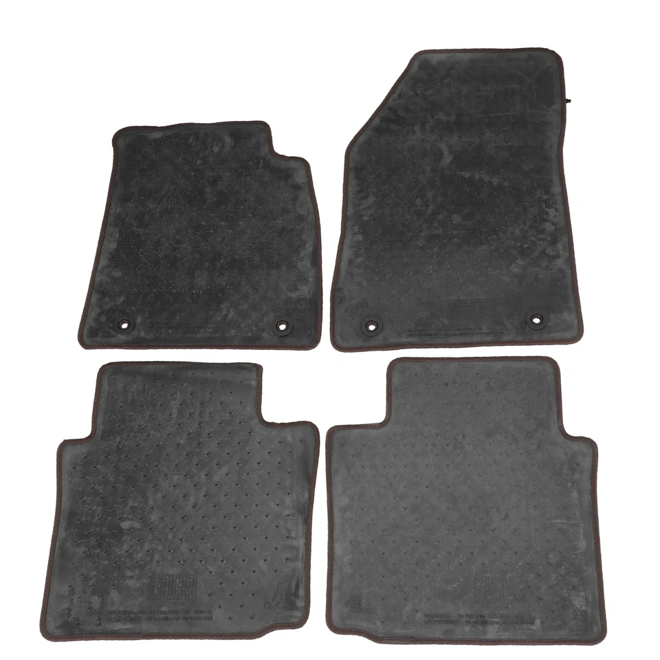 Alfombrillas delanteras y traseras OEM NUEVAS GM 2006-2014 Chevrolet Impala 22859441 Foto 2 de 4