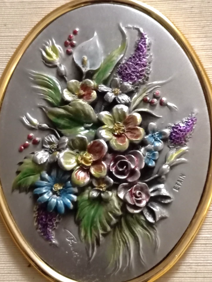 cadre motif gerbe de fleurs étain  (20cmx25cm)  signé voir scanner - Photo 3/4