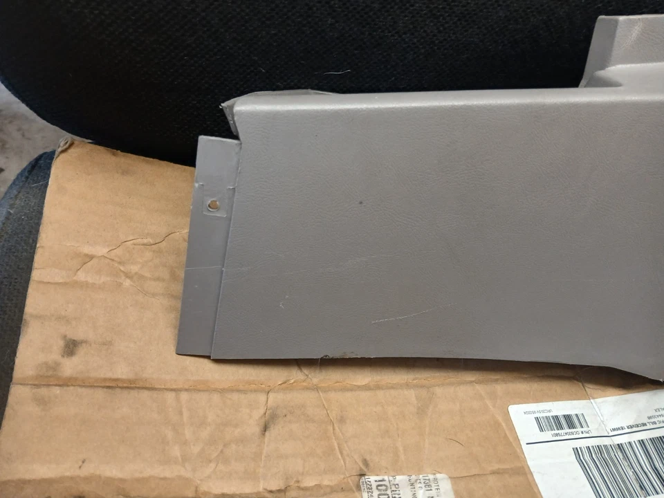 FORD E7ZB-61311A13-AWC 1987-1993 MUSTANG HATCHBACK LH QUARTO PAINEL MAPA BOLSO - Imagem 4 de 4