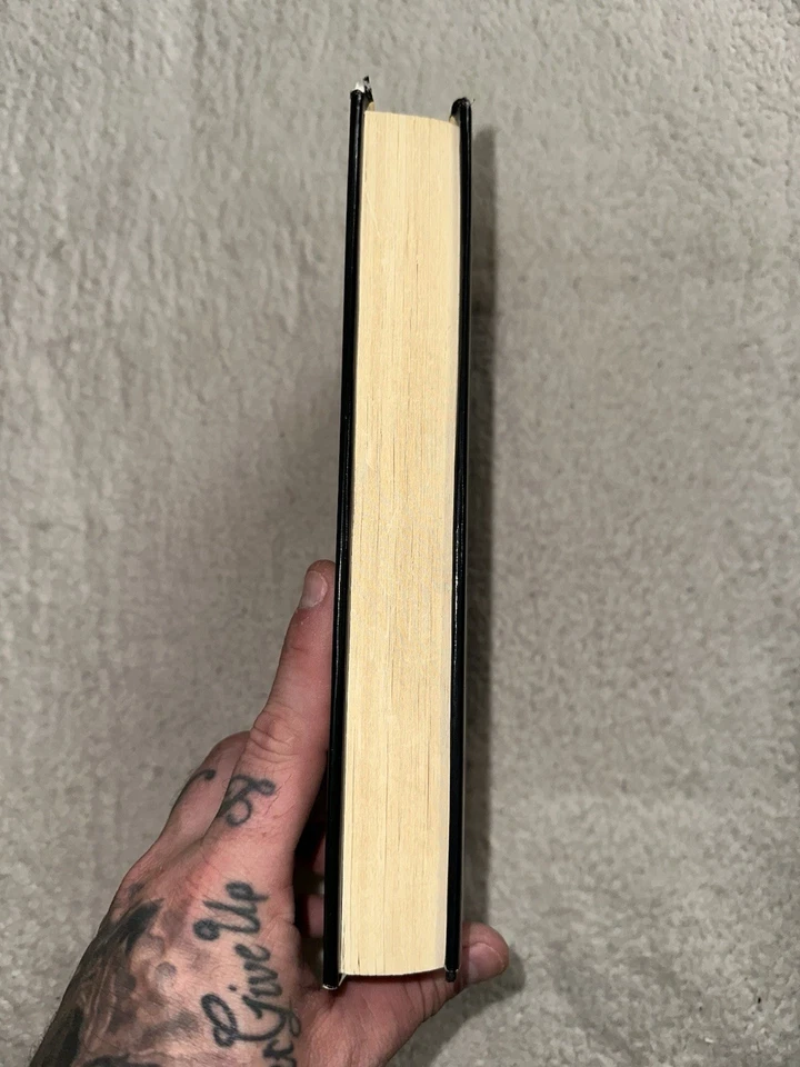 Stephen King Pet Sematary Book, First Edition 3rd Impression 1983, Horror - Image 4 of 4