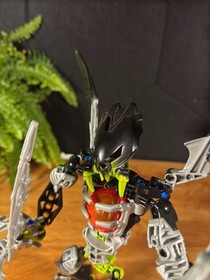 LEGO Bionicle Mutran and Vican (8952) Complete, See Description!