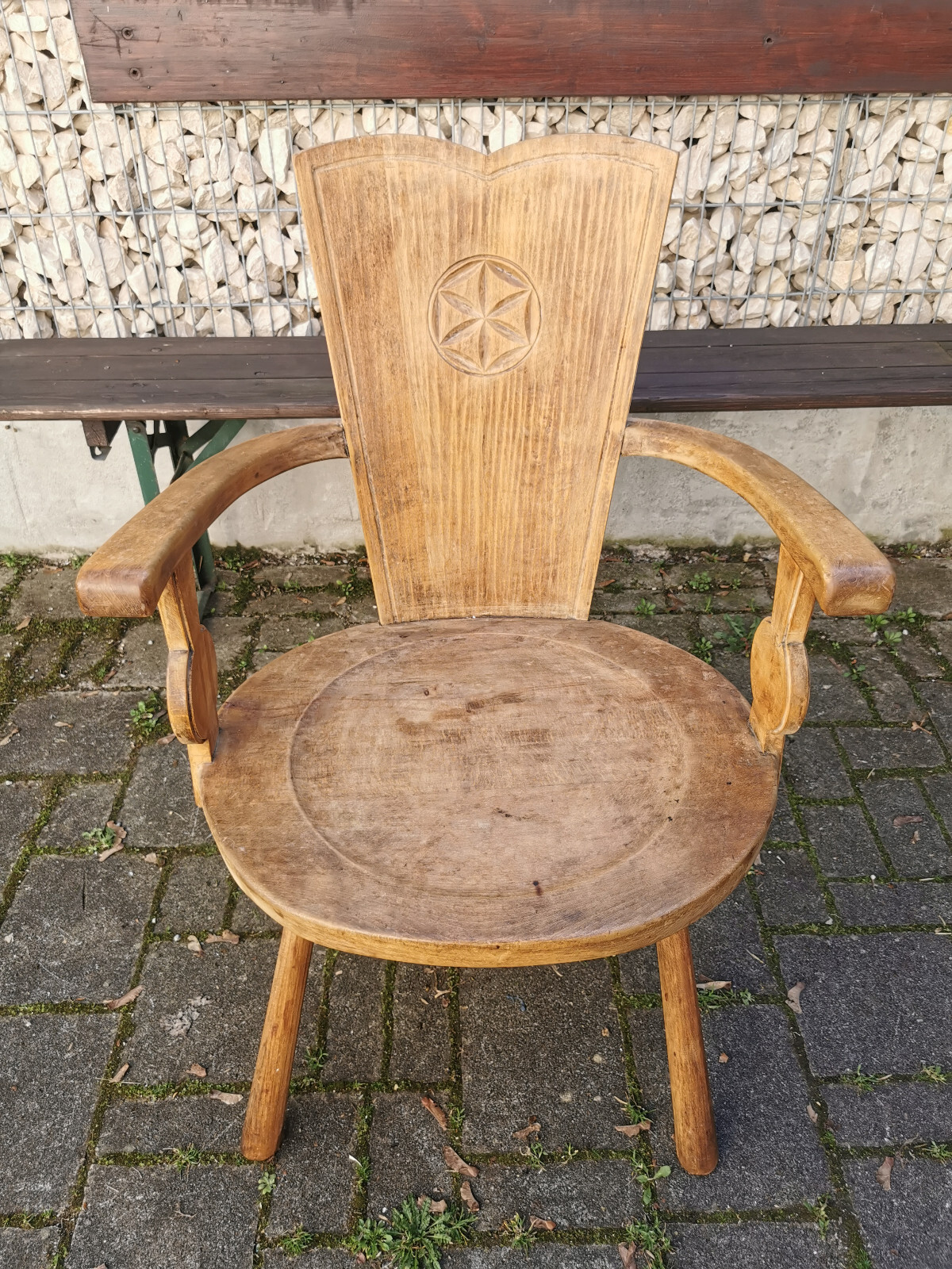 Bild 1 von 9