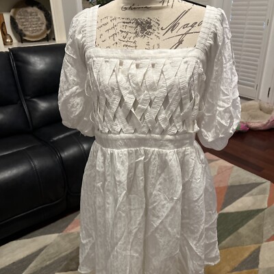 white christmas dresses Arula Nadine Floral Maxi Dress NWT – Our Sunshine Boutique main image 1