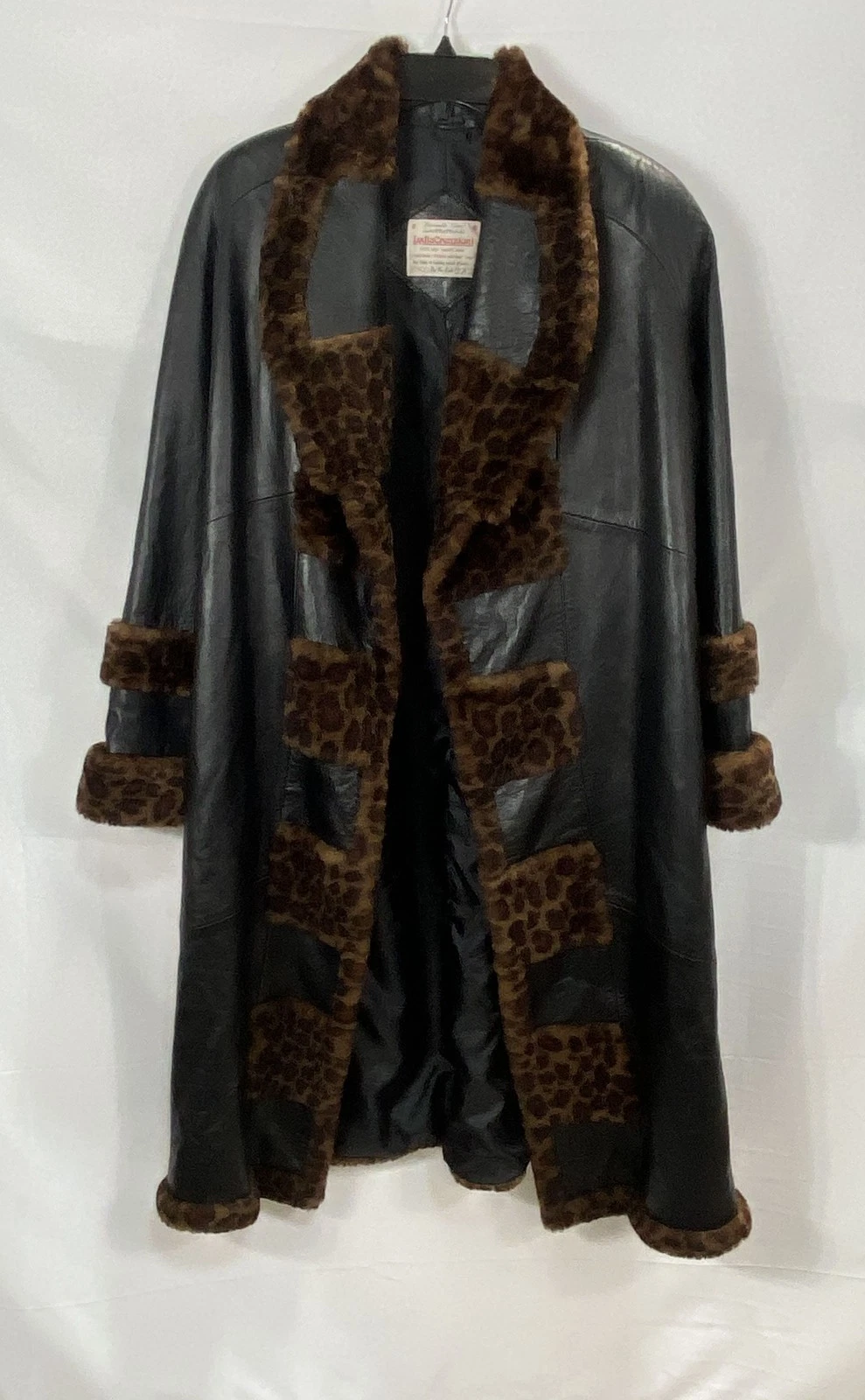 Lydia Creazioni Women's Purple Lambskin Leather Trench Coat Leopard Fur Hood