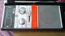 GE 3-5908A General Electric Help 40 Channel 2 Way Handheld CB Radio Untested