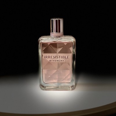 Givenchy Irresistible EDP Spray Women 2.7 oz (80 Ml)