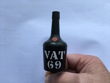 C1960s-70s VINTAGE VAT 69 WHISKY ADVERTISING BOTTLE TOP POURER