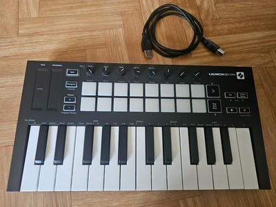 Novation Launchkey Mini mk3 - Top Zustand!