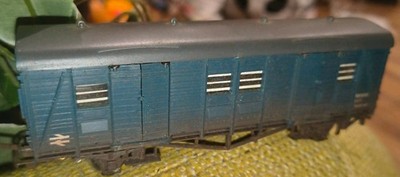 Wrenn W4324 Spur O BR 14 Tonnen CCT Nutzfahrzeug S2380S blau sehr guter Zustand verwittert. 