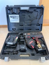 Set legatrice per armature senza fili MAX RB-610T - 2 batterie, caricabatteri...