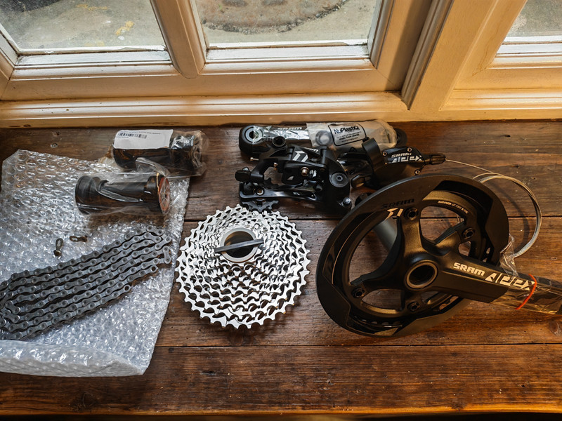 Sram Apex 11 speed groupset