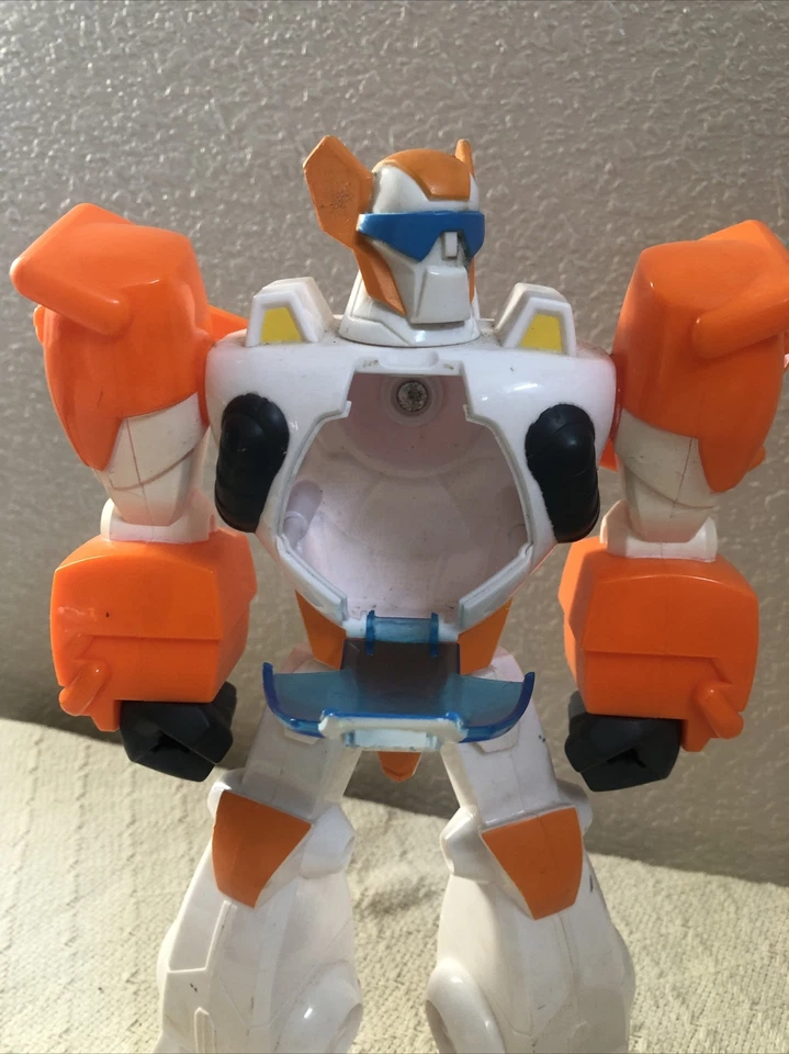 Playskool Heroes Transformers Rescue Bots BLADES THE FLIGHT-BOT 12" Figure - Image 3 of 4