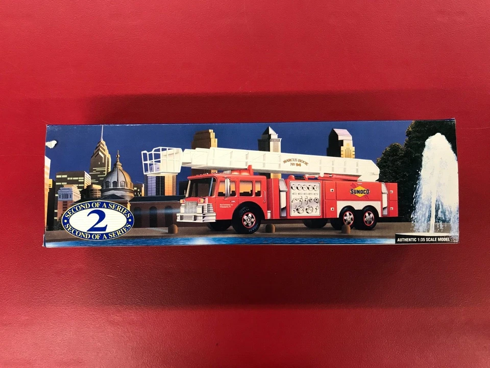 Sunoco Aerial Tower Fire Truck 1995 Collector's Edition - Image 2 of 4
