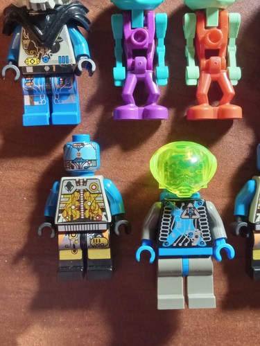 Lego Classic Space UFO CMF Minifigure Lot Retro Life On Mars Zotaxian Alien - Picture 6 of 8