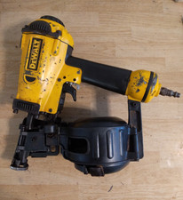 DEWALT D51321 3/4-Inch to 1-3/4-Inch Coil Roo...