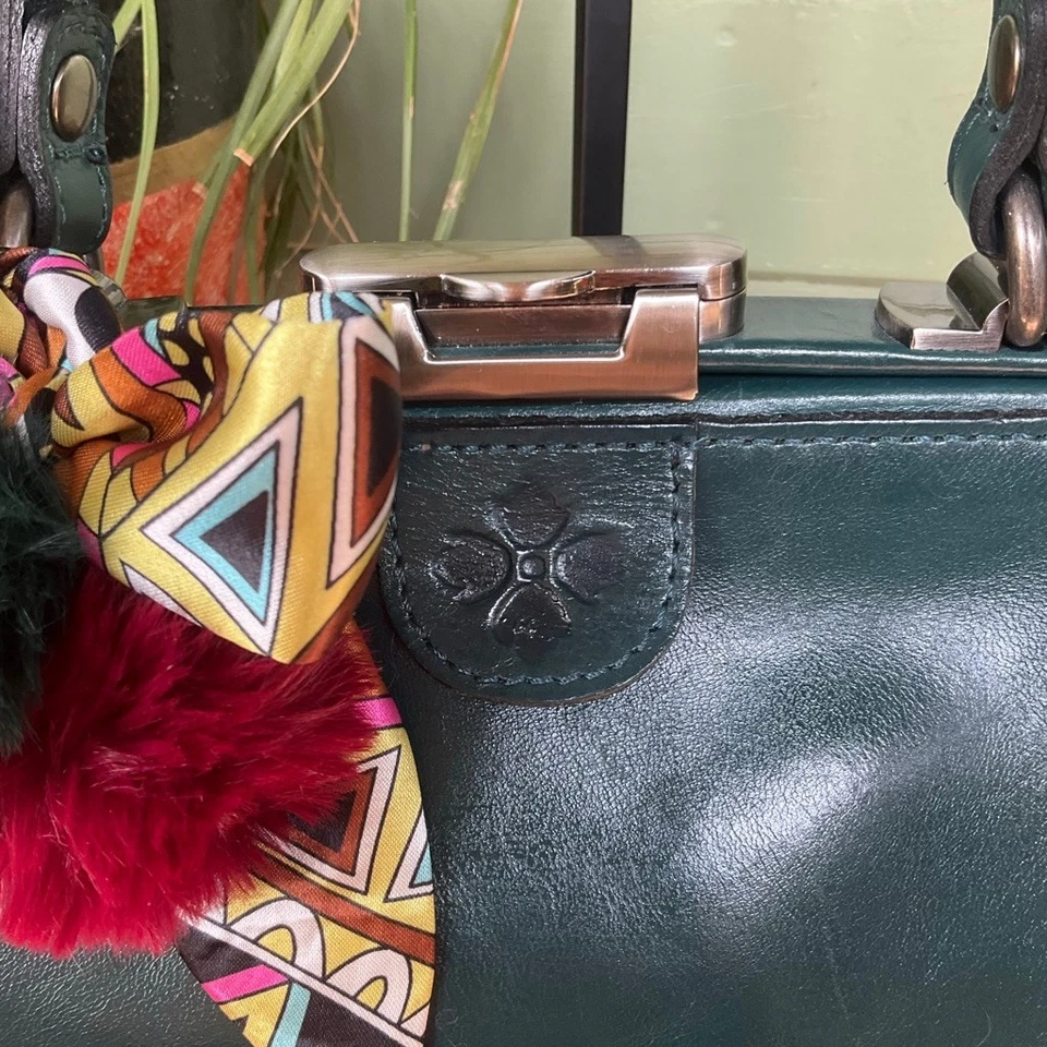 Patricia Nash Teal Green Leather Doctor Frame Satchel - Image 2 of 4