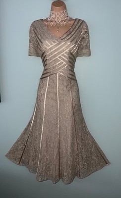 ELEGANTES KLASSISCHES JACQUES VERT KLEID UK 16 passt vielleicht 18   BRAUTMUTTER