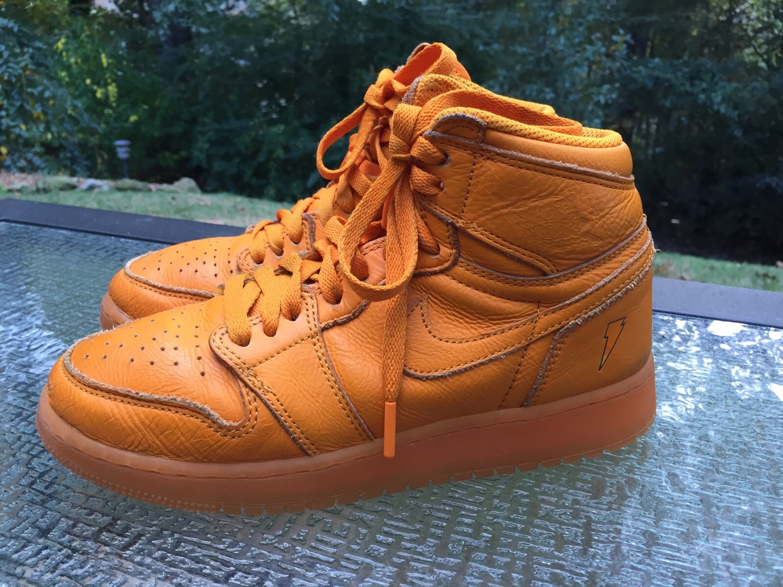 jordan 1 orange kids