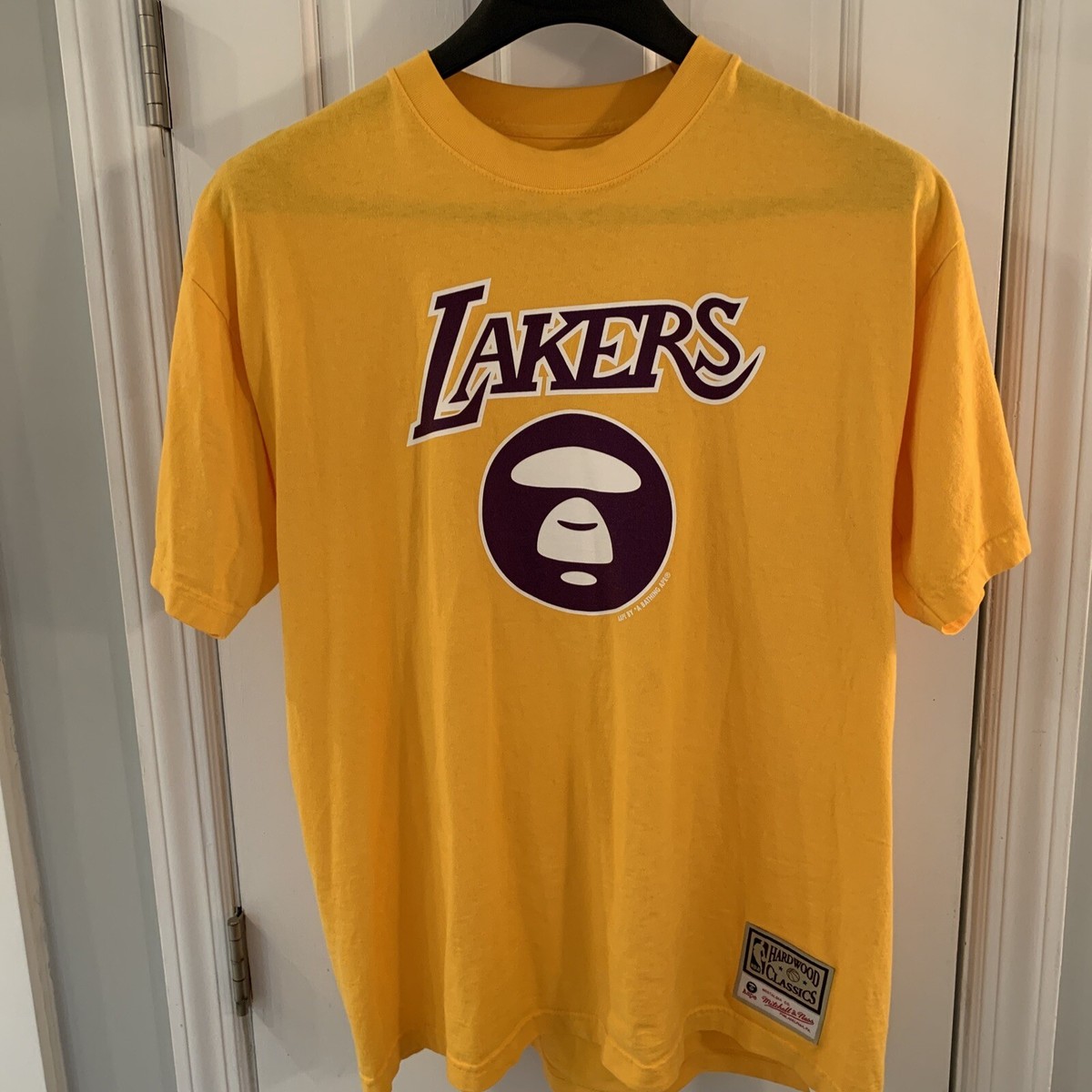 AAPE BAPE LA Lakers Mitchell & Ness NBA Shirt L Large AAPE BAPE LA Lakers Mitchell & Ness NBA Shirt L Large
