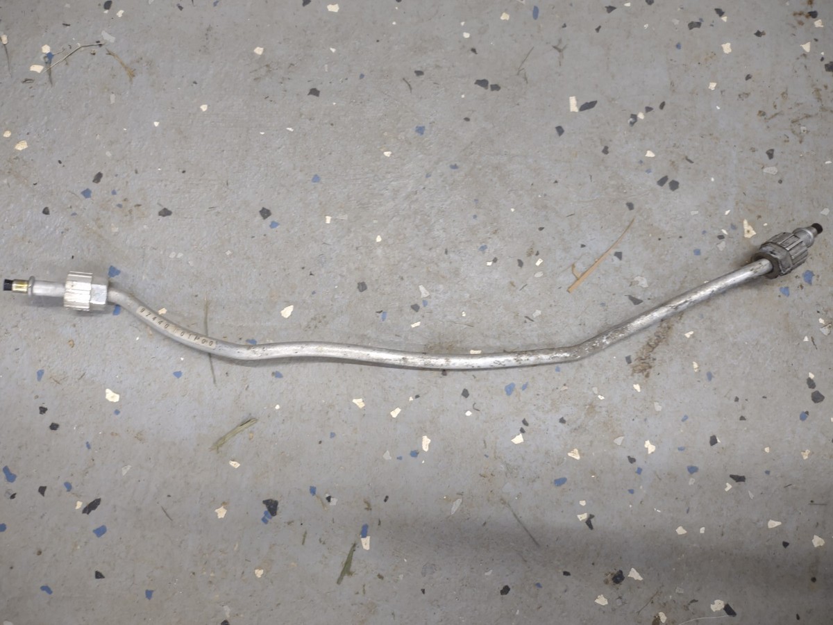 84-86 Nissan 300zx OEM AC to Evaporator Drier Pipe 92440 01P00 (87