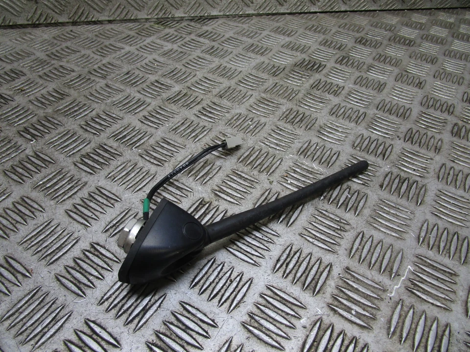 Nissan Juke Acenta 2011 techo antena aérea OEM  Foto 2 de 3