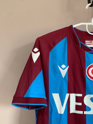 Camiseta de fútbol local Trabzonspor Macron talla S - Imagen 3 de 11