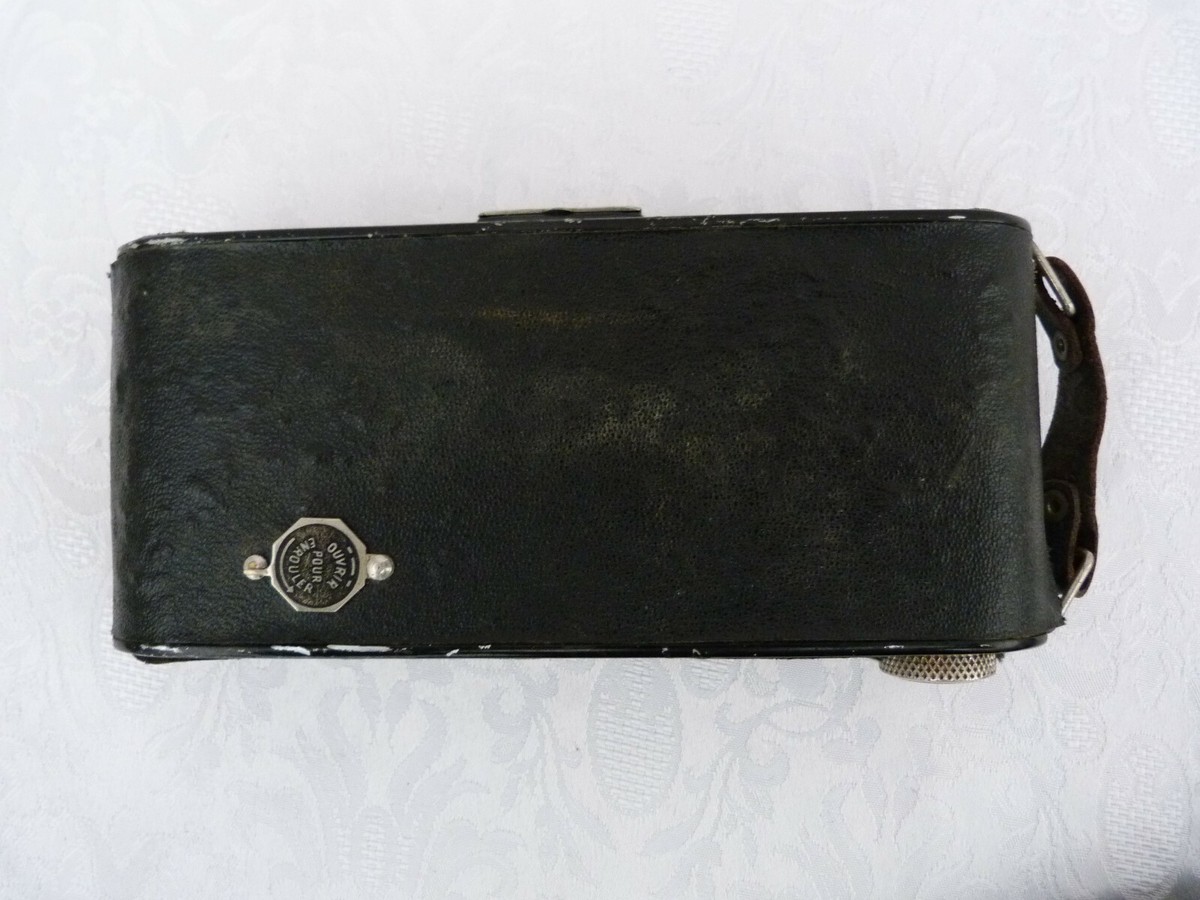 Appareil photo à soufflet 6X9. Marque Lumière 1936 F:120 1.6;3 NACOR ANASTIGMAT