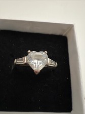 Vintage 925 Sterling Silver Size 8 Heart CZ Engagement Promise Love Ring