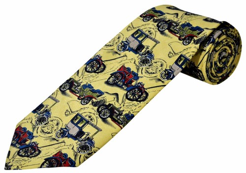 THE TIE STUDIO - Classic Cars on Black Men's Novelty Tie - Picture 2 of 3