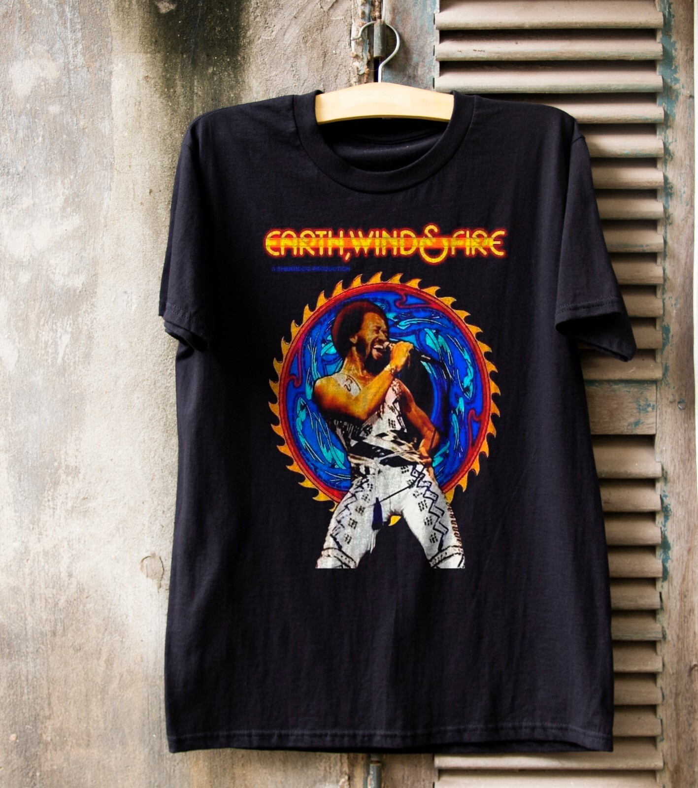 Earth Wind And Fire  Earth Wind And Fire RockUnisex Black T-shirt Size S-5XL