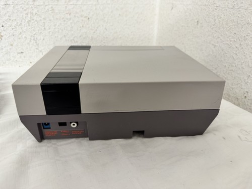 Nintendo NESE 001 - Bild 12 von 17