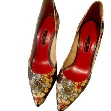 Carolina Herrera Floral Beaded Pointed Toe kitten heel Pumps Multicolor EU 38