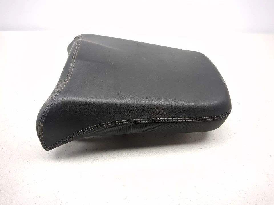 Asiento de pasajero trasero Triumph Tiger Explorer 12-15 2304423 Foto 3 de 4