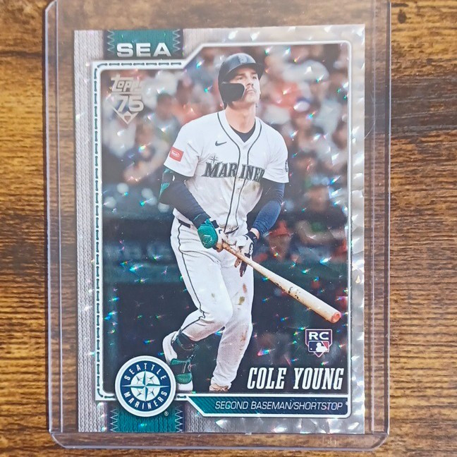 Topps 2026 Series 1 Cole Young Seattle Mariners #129 Rookie Silver Crackle Foil