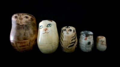 RUSSISCHE Puppen fünf hübsche Matroschka Katzen Authentic Models