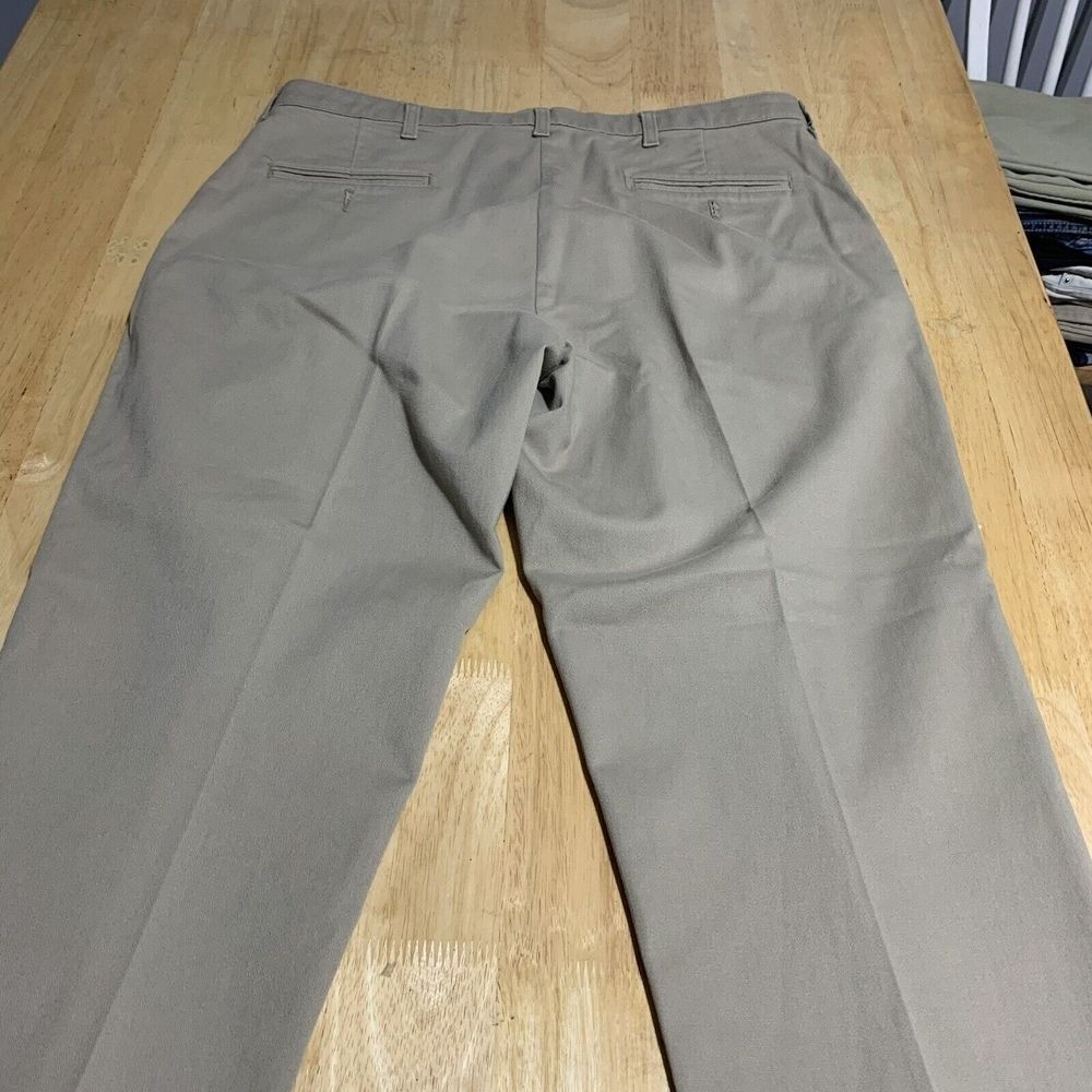 Wrangler Mens 36X29 Beige Comfort Solution Series Stretch Pleated Pants A-65 thumbnail 3