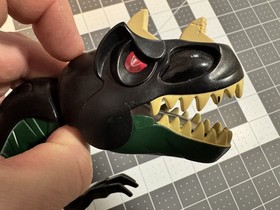 LEGO Dino Attack: Iron Predator Vs. T-Rex (7476) Complete with manual