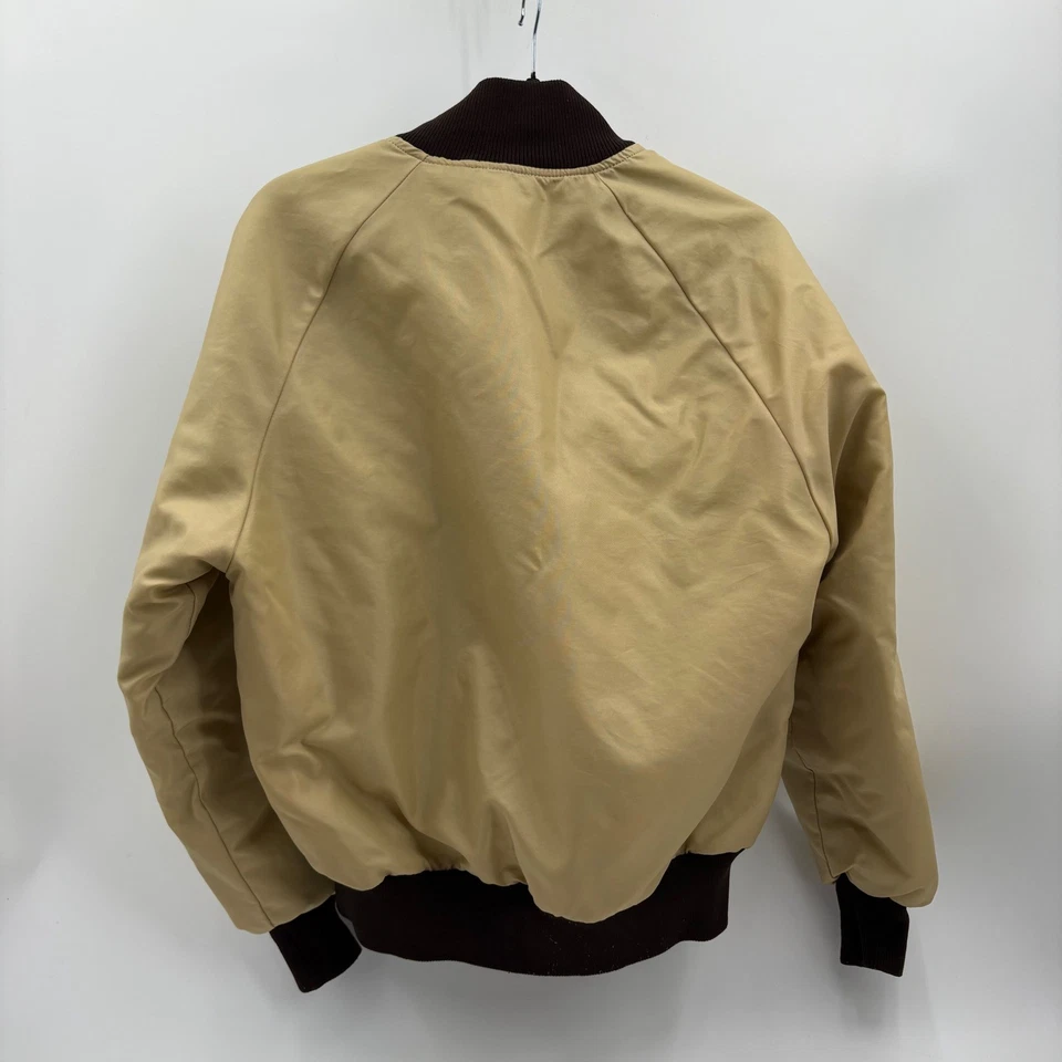 Chaqueta de bombardero vintage con estampado de águila DeLong para hombre marrón tostado acolchada forrada pequeña Foto 2 de 4